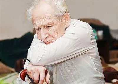 老年人不愛走動不愛說話？千萬不要忽視