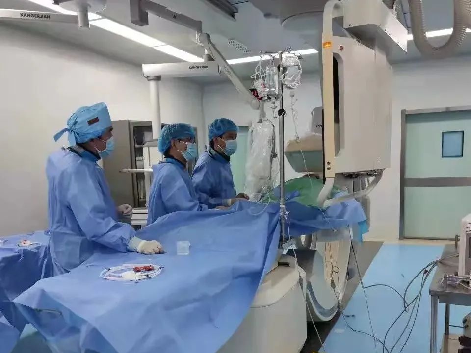 鄭州西區(qū)中醫(yī)院組織開展業(yè)務(wù)交流，不斷提高業(yè)務(wù)水平