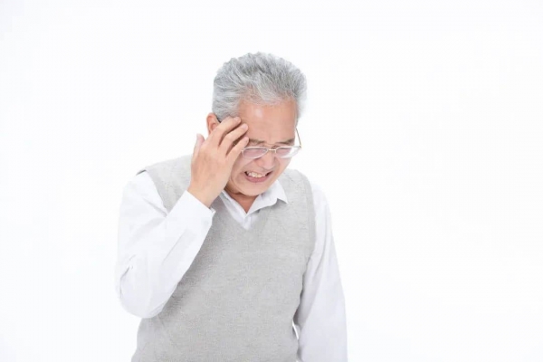 _501690417_banner_老年男性身體不舒服老人頭疼(非企業(yè)商用).jpg 2-tuya.jpg