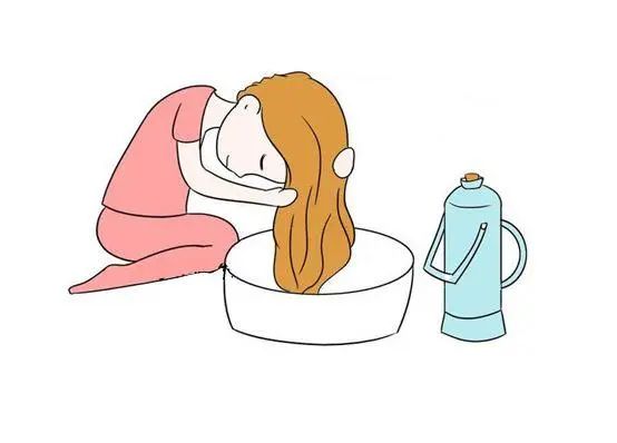 洗發(fā)水是用“無(wú)硅油”的還是“有硅油”的？哪一種對(duì)頭發(fā)好？